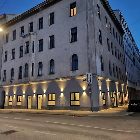 La Vienna Suites - Apartments Hauptbahnhof Exterior photo